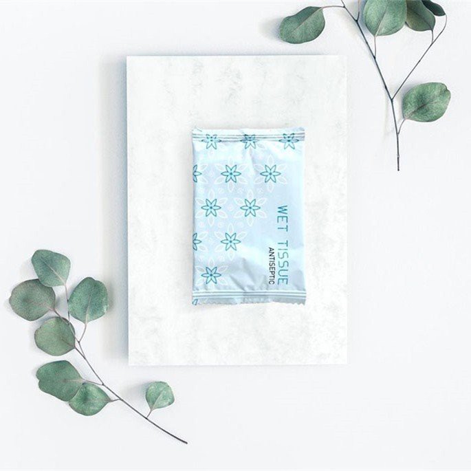 Vlažni robčki za občutljive novorojenčke